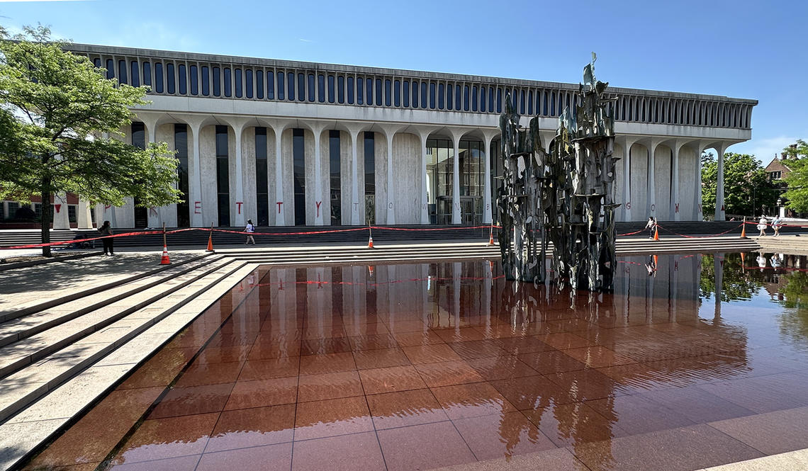 Fountain_big.jpg