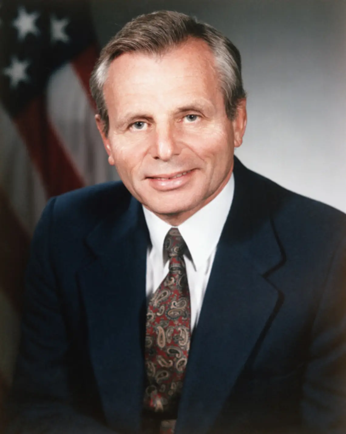 Frank_Carlucci_official_portrait.JPEG
