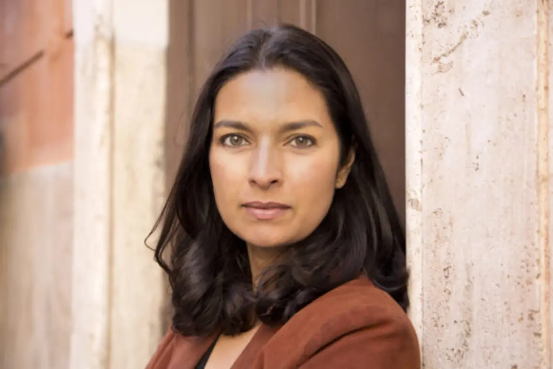 Jhumpa-Lahiri_CreditLianaMiuccio_2mb-600x0-c-default.jpg
