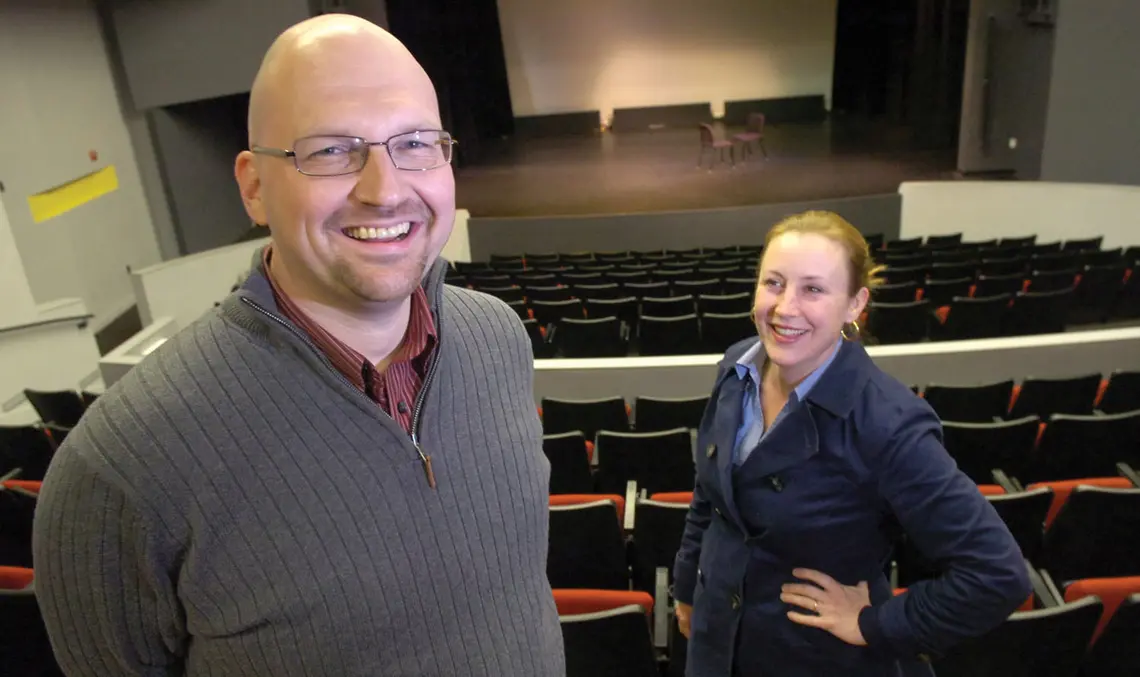 LIVE.Arts_CuttingBall.jpg Rob Melrose ’92 directs wife Paige Rogers ’89 in “Bone to Pick,” a new play produced by their company, Cutting Ball Theater, in San Francisco.