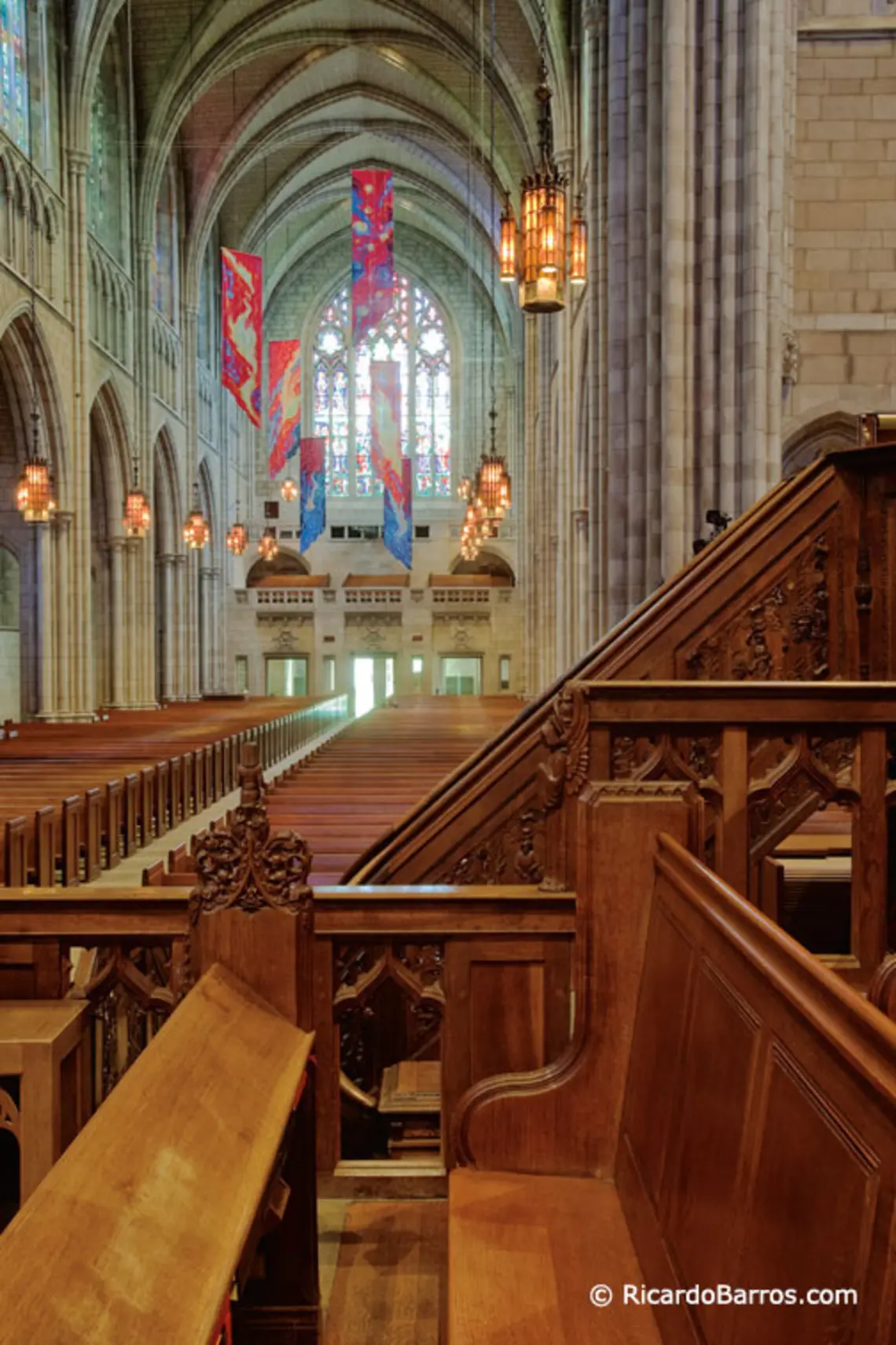 LIVE.FinalScene_chapel.jpg