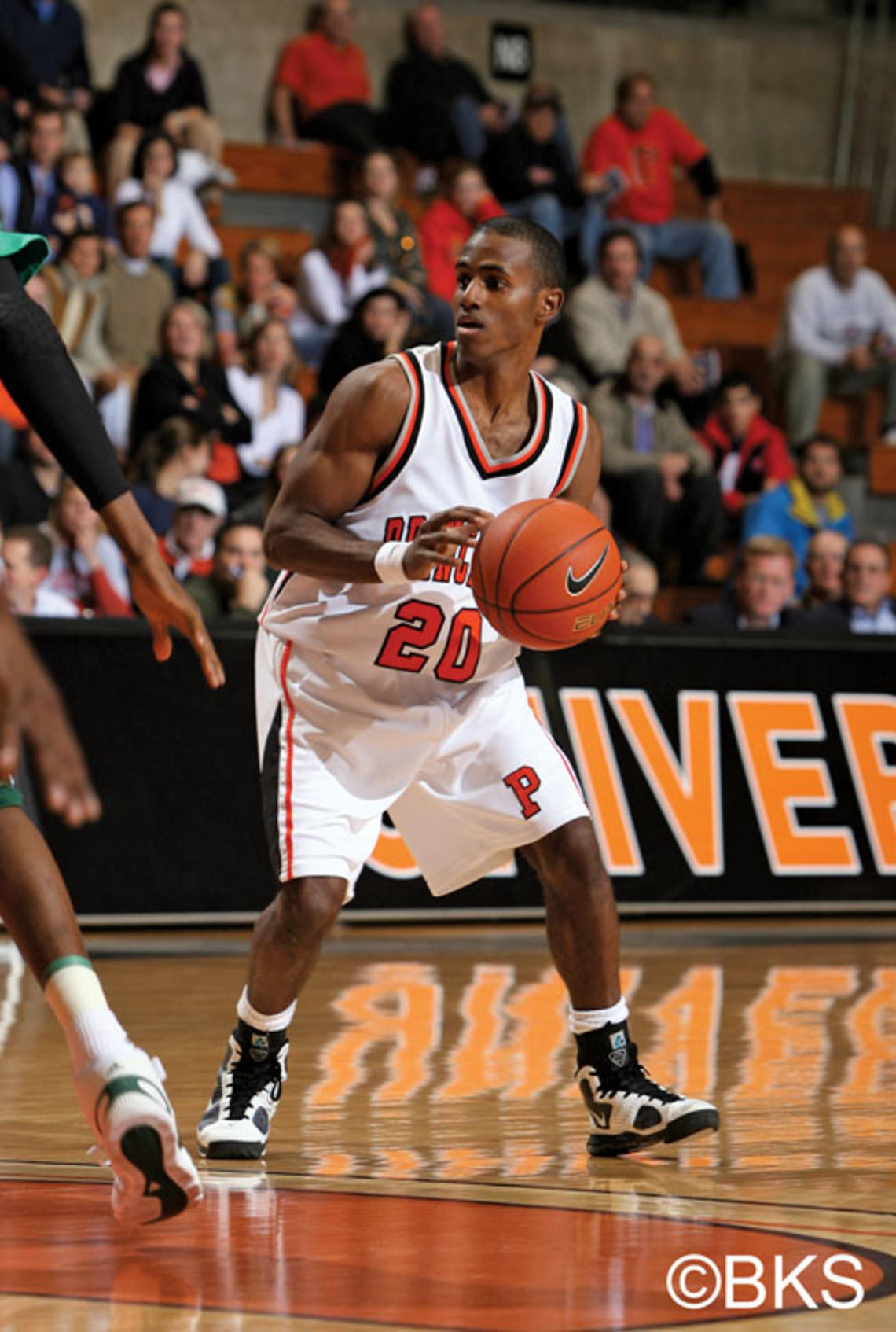 Douglas Davis ’12