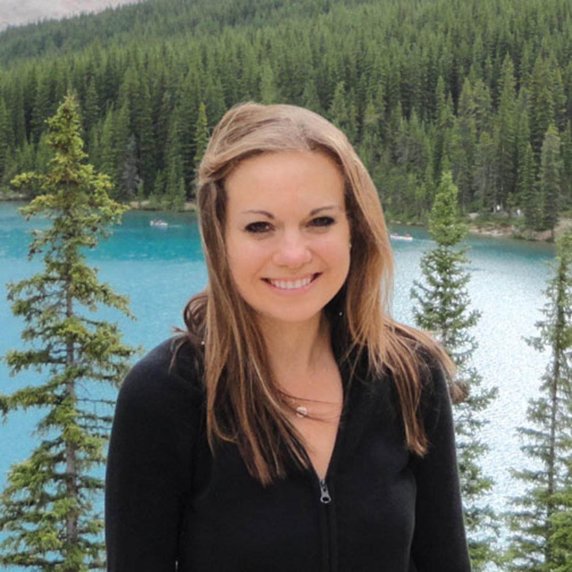 Heart-transplant recipient Jessica Melore ’03 works for the NJSharing Network.