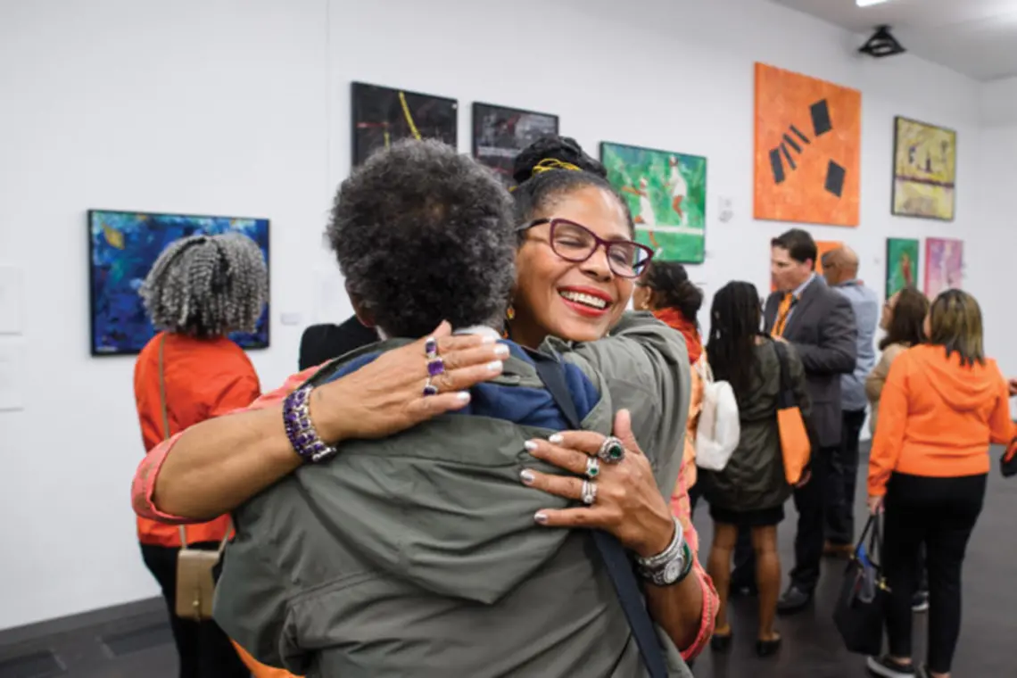 PRINCE_Thrive_1007_R_0045-768x512.jpg People hugging