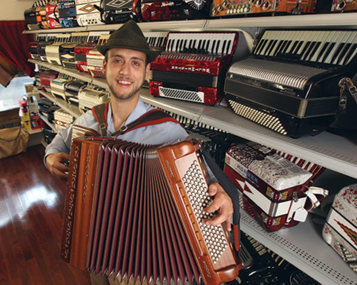 Liberty Bellows, an accordion store in downtown Philadelphia, is the brainchild of Mike Bulboff ’02.