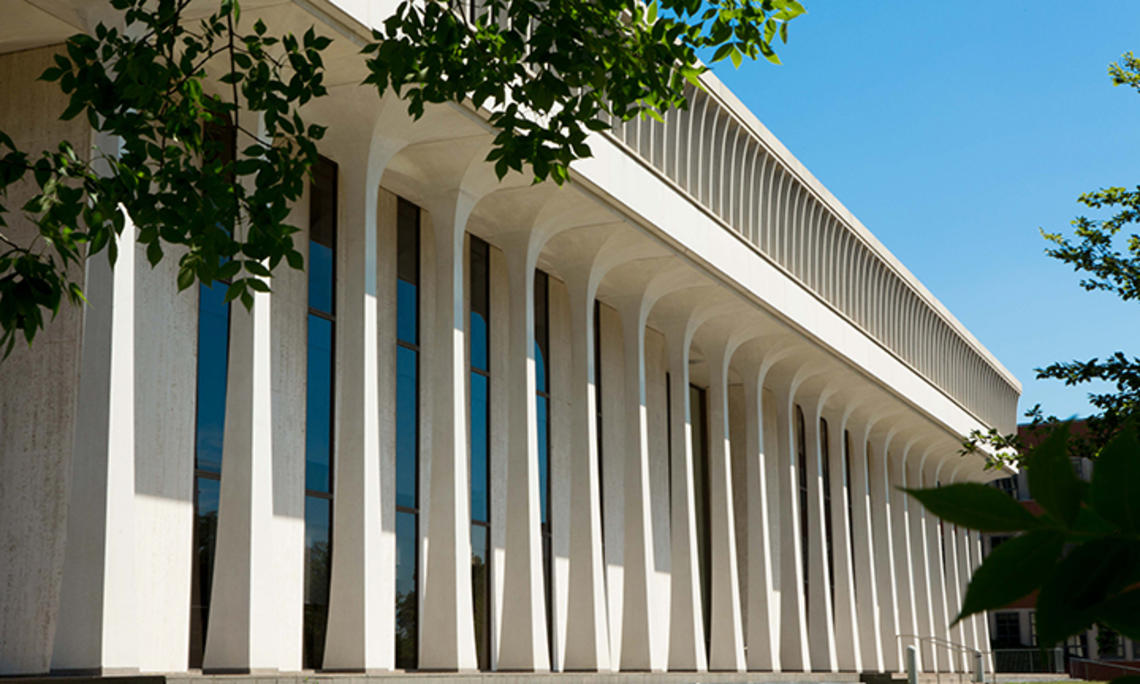 RobertsonHall.jpg Robertson Hall, home of the Princeton School of Public and International Affairs, has a modern facade with columns.