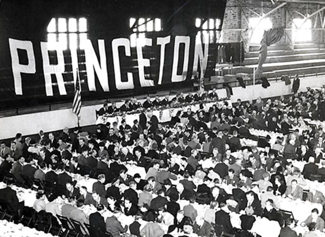 alumniday_1946_UA.png