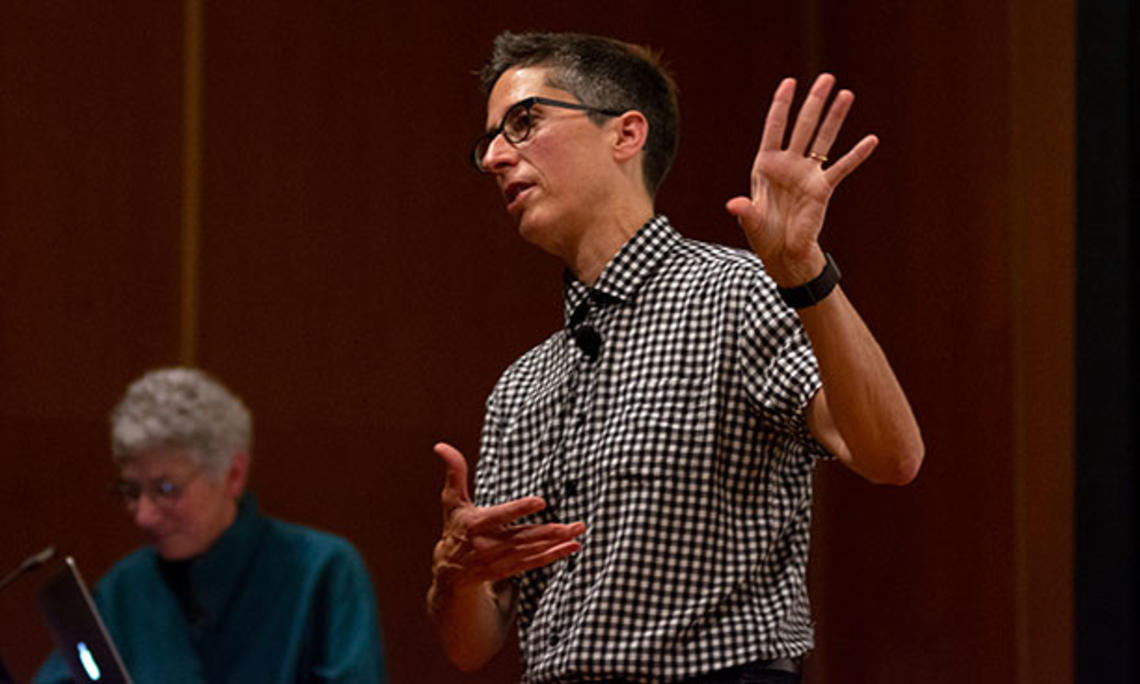 small-Sterenfeld-20181009-Alison-Bechdel-0003.jpg