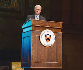 Martin Eakes *80 described his work offering fair loans to poor borrowers.