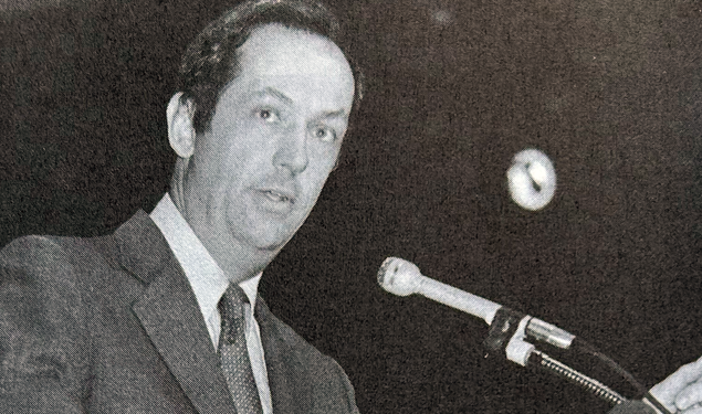 Bill Bradley ’65 in Alexander Hall