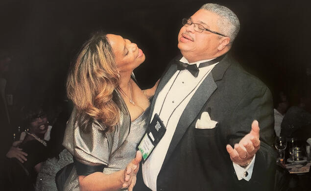 LIVES_Jerrauld Jones ’76.jpg JONES AND HIS WIFE, LYN SIMMONS