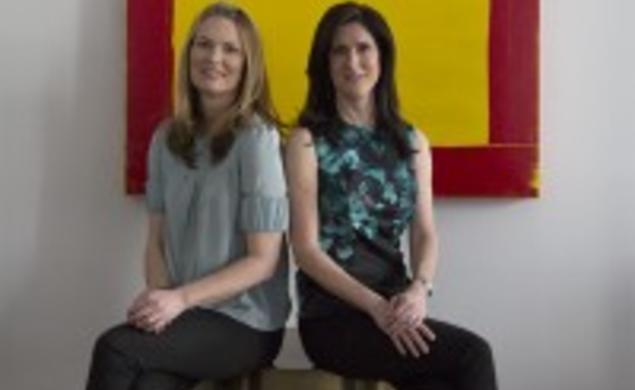 Amanda Benchley â91 and Stacey Georgen â90 