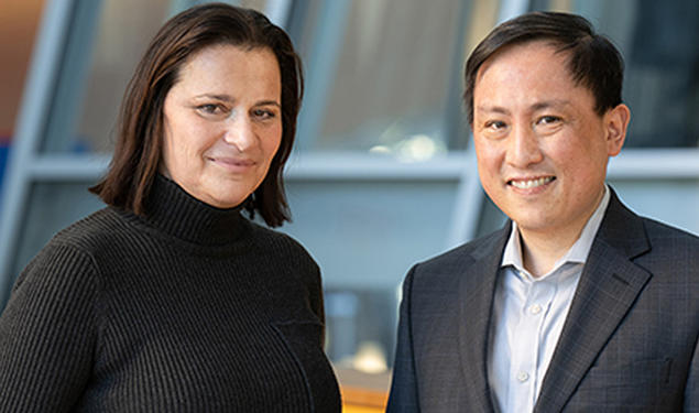 From left, Jess Deutsch ’91 and Calvin Chin