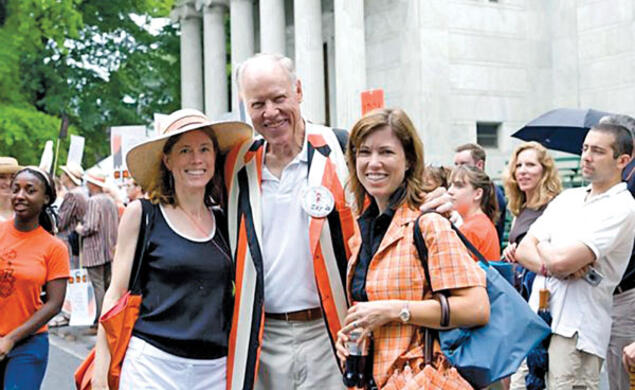Jay Sherrerd '52 with daughters Anne C. Sherrerd *87, left, and Susan M. Sherrerd '86.