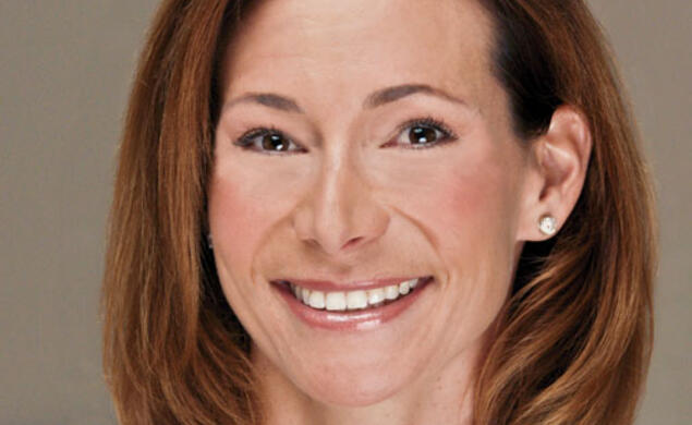 LIVE.RR_author_0.jpg Samantha Parent Walravens ’90 edited essays by mothers about kids and careers.