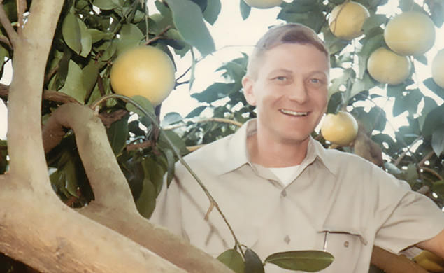 Richard Shallberg ’54 in his citrus grove in Florida