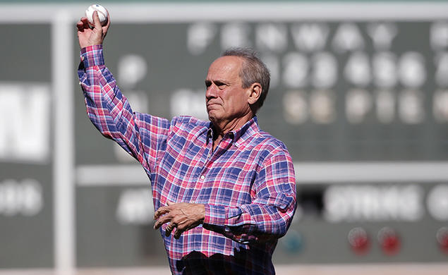 Larry Lucchino ’67 throws the ceremonial first pitch at a Red Sox-Orioles game in 2015.