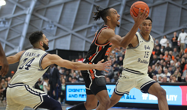 Tosan Evbuomwan ’23 plays with the Princeton men against Yale during Ivy Madness.