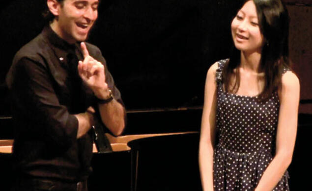 NB_MasterClass.jpg Anthony Roth Costanzo ’04 offers a suggestion to soprano Lydia Lim ’15.