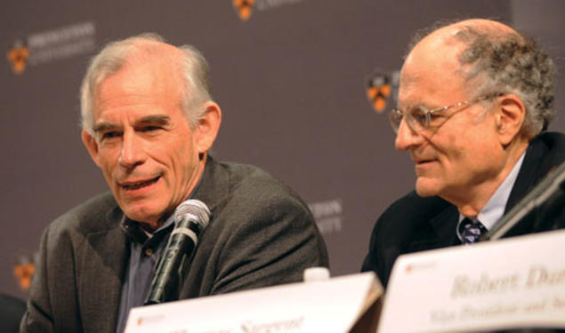  Princeton professor Christopher Sims, left, and NYU professor Thomas Sargent, a visiting professor at Princeton, at a press conference following the announcement that they had won the Nobel Prize for economics.