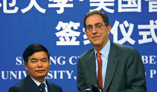 Dong Qi, president of Beijing Normal University, and President Eisgruber ’83 signed a partnership agreement in Beijing last month.