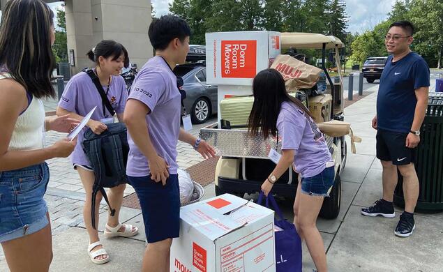 Students moving in