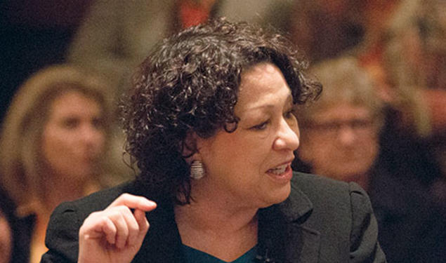 Justice Sonia Sotomayor ’76 taking questions in Richardson Auditorium.