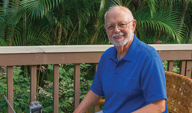 “What I’ve tried to do all along is to report about real people,” says Joe Day ’58, at his home on Kauai.