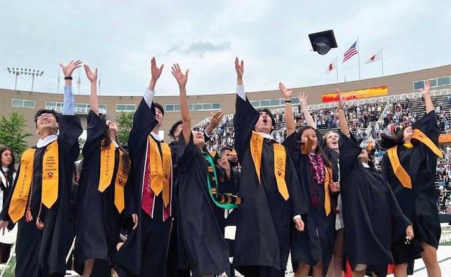 045 undergraduate and 115 graduate alumni gathered for Commencement