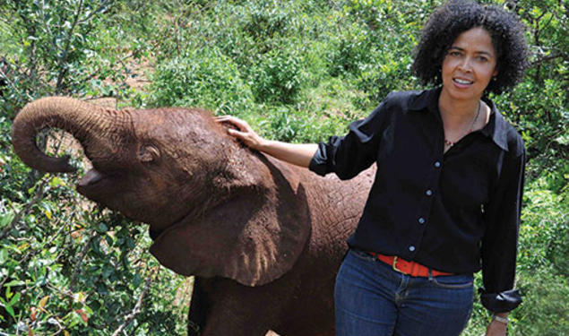 Paula Kahumbu *02 developed a love of animals growing up in Nairobi, where her neighbor was renowned conservationist Richard Leakey.