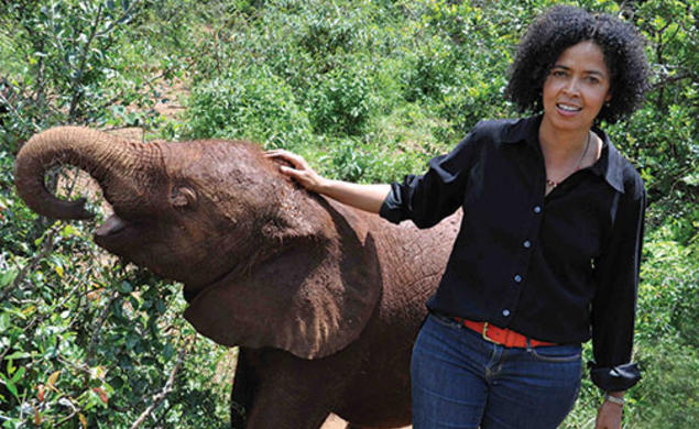 Paula Kahumbu *02 developed a love of animals growing up in Nairobi, where her neighbor was renowned conservationist Richard Leakey.