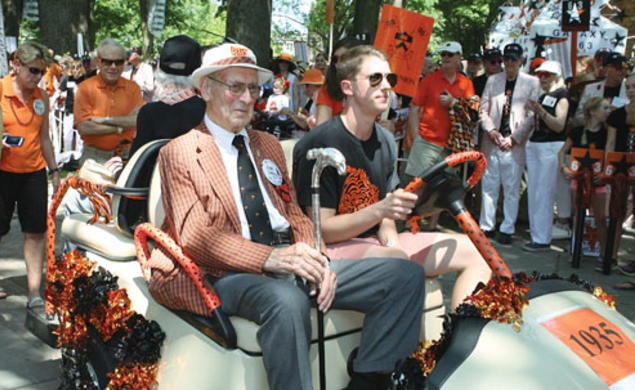 Hugh Sweeny Jr. ’35, 98 years old, received the silver-tipped Class of 1923 cane as the oldest returning alum from the earliest class represented. Malcolm Warnock ’25, awarded the cane for the eighth time at his 87th reunion last year, died in October