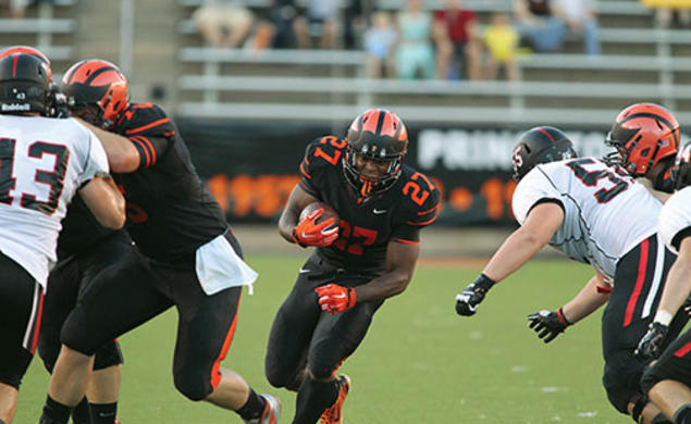 Coach Bob Surace ’90 said that when Di Andre Atwater ’16, center, has been healthy, he’s been one of the best players in the Ivy League.
