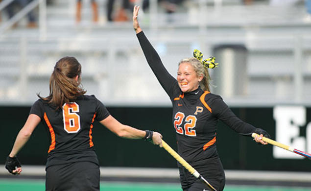 Maddie Copeland ’16, right, celebrates with Sydney Kirby ’15.