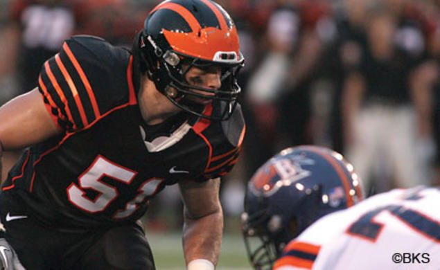 Linebacker Steve Cody ’12