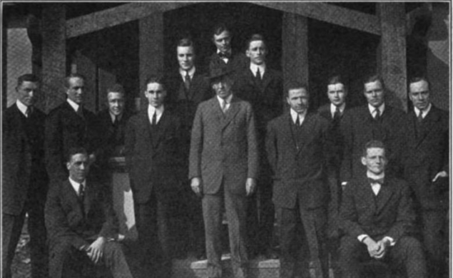 President Wilson and some of the Princeton students who escorted him to Washington.