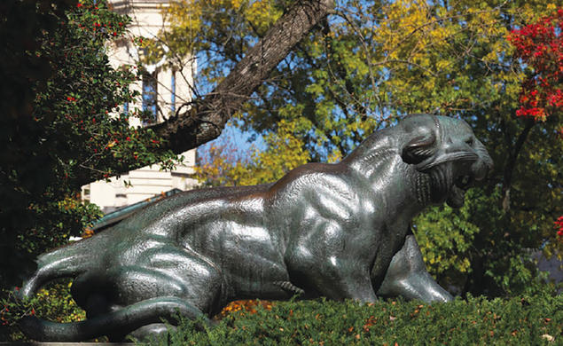 Statue of tiger