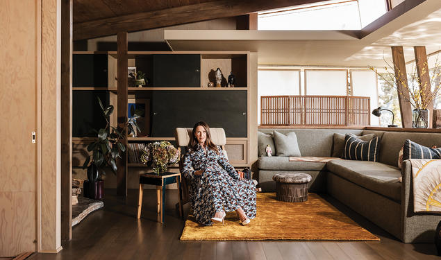 Mary Weatherford ’84’s landmark midcentury modern home