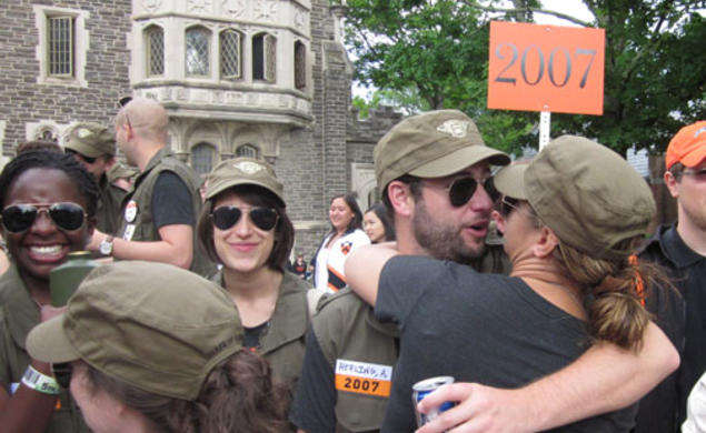 HARGADON'S HEROES HUG - submitted by Rosalie Norair '76