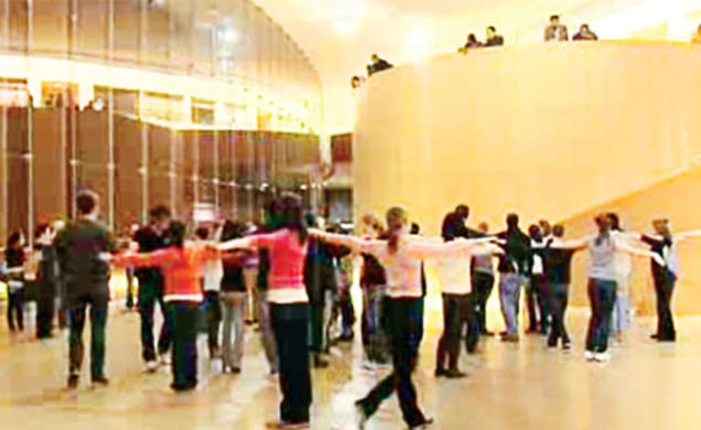 Engineering’s interdisciplinary ties are growing. Here, students perform in “Flock Logic,” a dance concert inspired by research on collective motion conducted by Naomi Ehrich Leonard ’85, the Edwin S. Wilsey Professor of Mechanical and Aerospace E