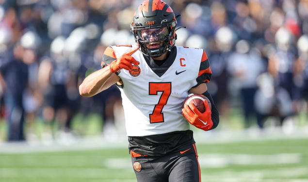 Dylan Classi runs after catching a pass.