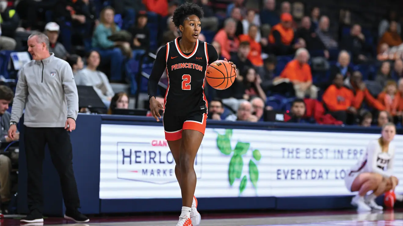 New Women’s Basketball Coach and Stellar Seniors Shoot for Another Ivy Title New Women’s Basketball Coach and Stellar Seniors Shoot for Another Ivy Title