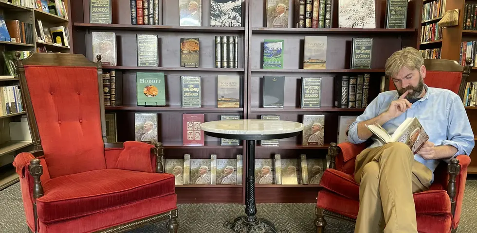 John Kuhner ’98 Builds Community With a Secondhand Bookstore in Ohio