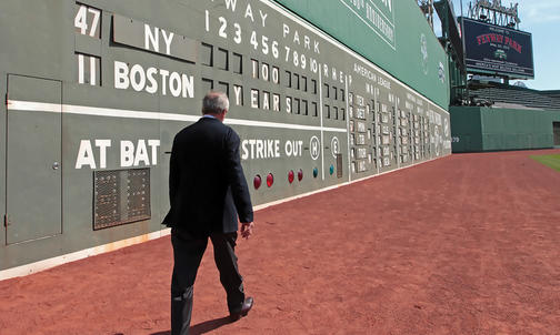 Larry Lucchino ’67 Brought Back the Old-Fashioned Ballpark