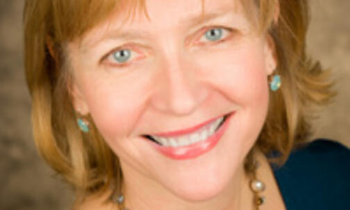 Mundy '82 looks at the rise of female breadwinners