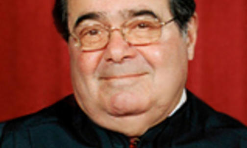 Scalia speaks about originalism, fields question on homosexuality