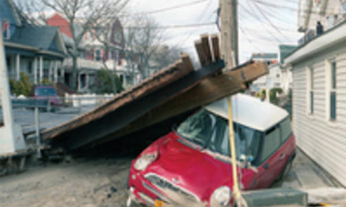 Ray '94 exhibits Hurricane Sandy photographs