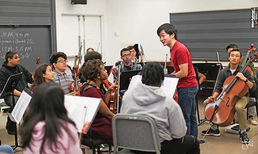 Music Man: Chen ’19 Creates — and Conducts — an Orchestra for Trenton-Area Youth