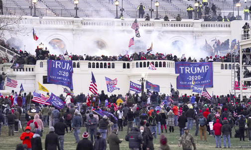 Alumni Voices Weigh in as Nation Grapples With Capitol Mob 