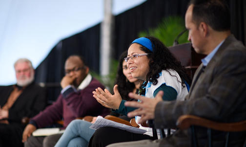 ¡Adelante Tigres!: Latino Alumni Unite